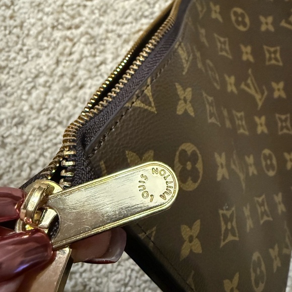 SOLD - Picture 4 of 10